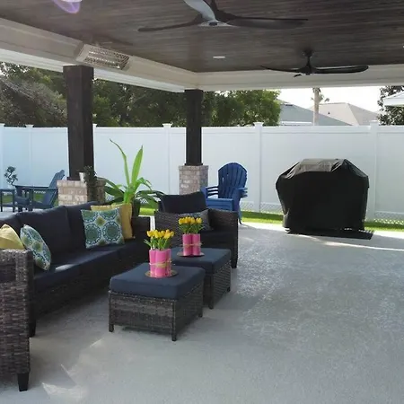 Destin Miramar Walk To Beach Pet Friendly